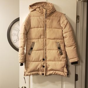 Qiaoaidai puffer zip up jacket. Chinese brand/make